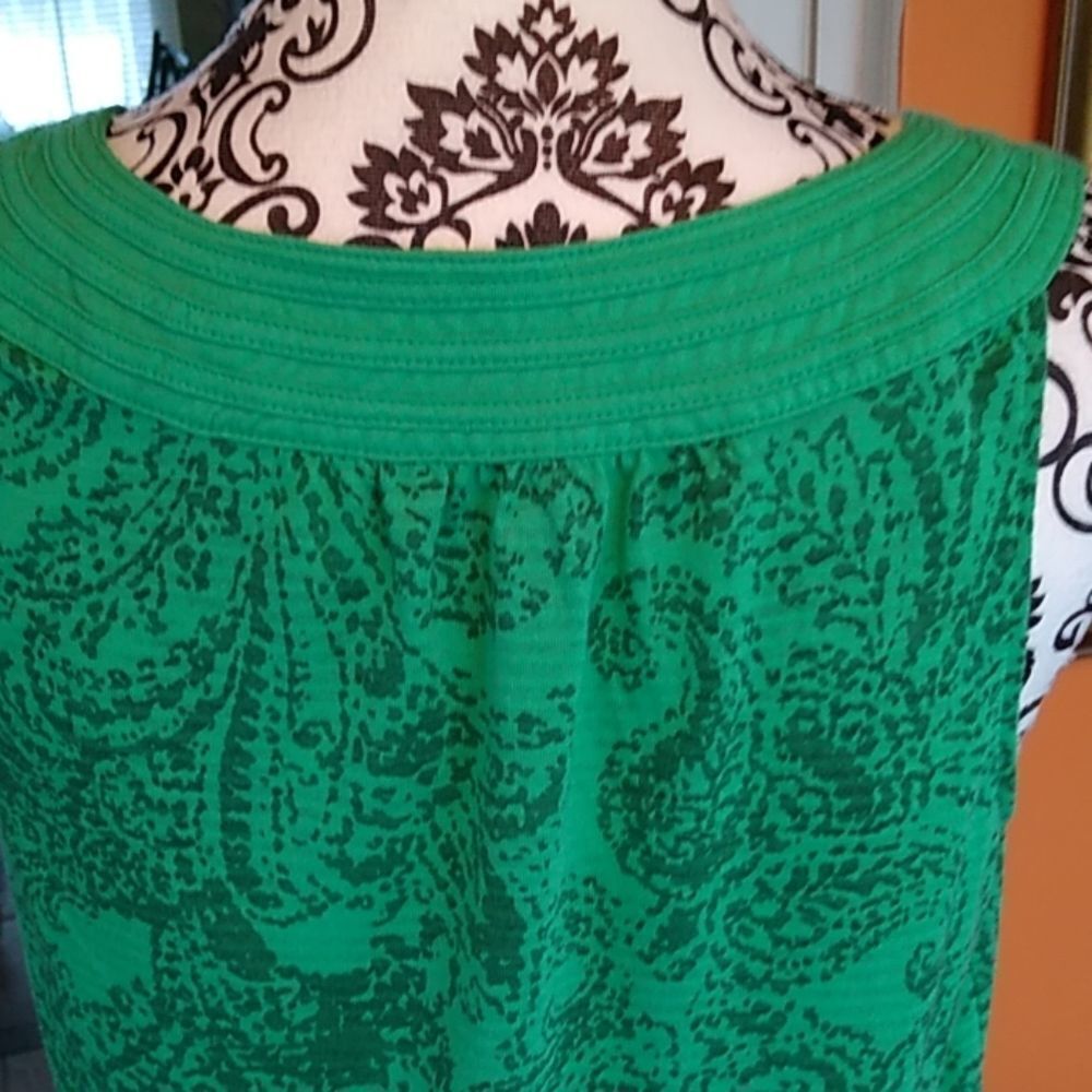 8/$20 Sonoma Size S Green Sleeveless T-shirt - Picture 4 of 5